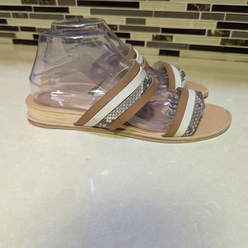 Pais Synthetic Upper Sandals